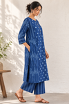 Nīlāñjanā Kurta